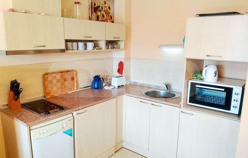 Продава КЪЩА, с. Рогачево, област Добрич, снимка 7 - Къщи - 52130331