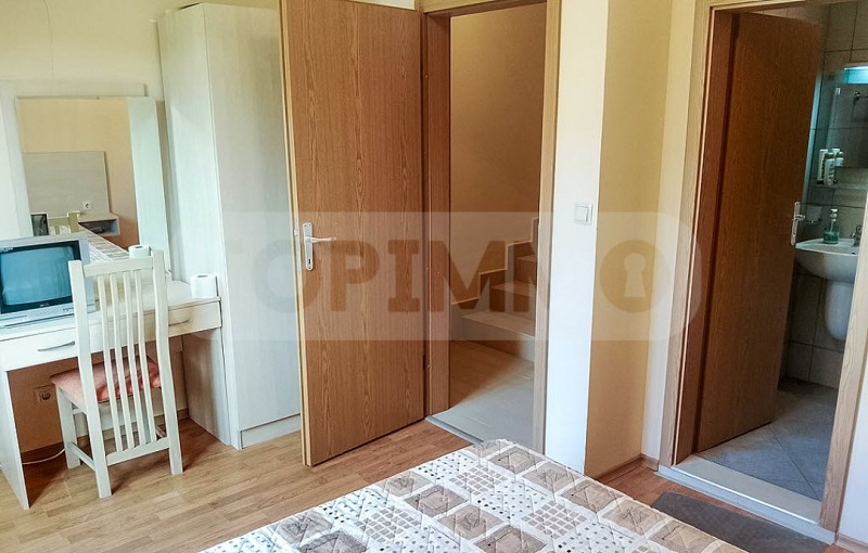 Продава КЪЩА, с. Рогачево, област Добрич, снимка 16 - Къщи - 52130331
