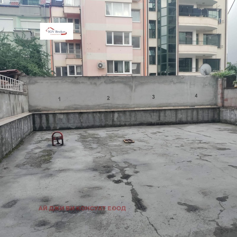 In vendita  Гараж, Паркомясто Sofia , Lozenets , 15 mq | 47368483 - Immagine [2]