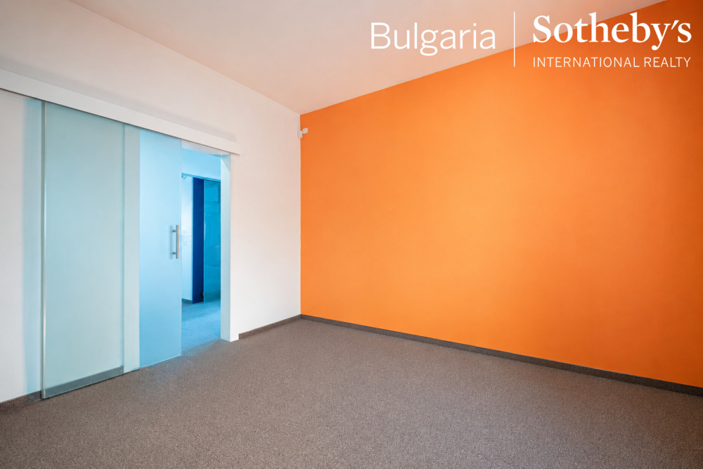 Продава 3-СТАЕН, гр. София, Център, снимка 5 - Апартаменти - 54999292