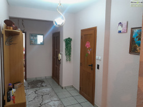  4- | Imot.bg    12