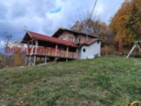 Продава ВИЛА, с. Луково, област София област