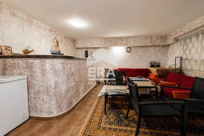 Продава КЪЩА, гр. Стражица, област Велико Търново, снимка 2 - Къщи - 55121487
