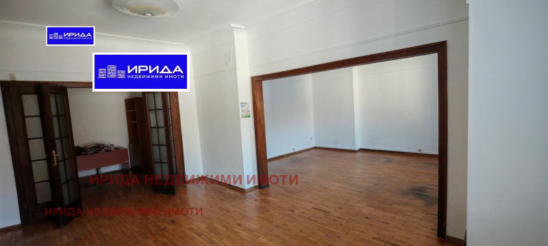 Продава МНОГОСТАЕН, гр. София, Център, снимка 5 - Апартаменти - 52316175