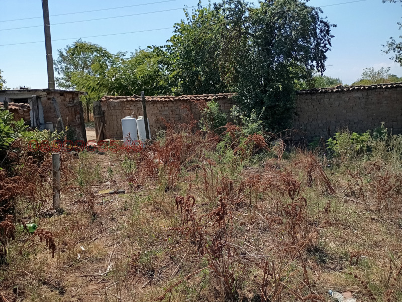 Продава КЪЩА, с. Отец Кирилово, област Пловдив, снимка 2 - Къщи - 52865475