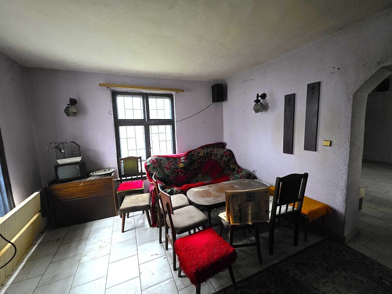 Продава КЪЩА, гр. Шумен, Център, снимка 6 - Къщи - 53468131