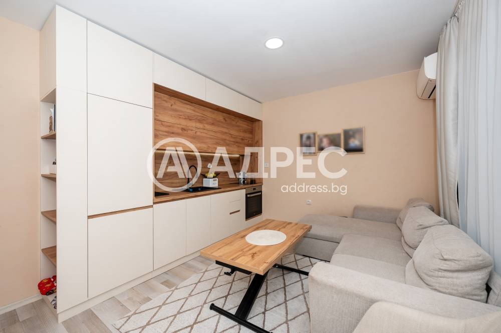 Продава 3-СТАЕН, гр. Пловдив, Тракия