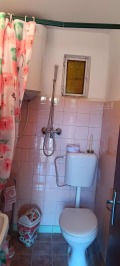 Продава КЪЩА, с. Божичен, област Русе, снимка 14