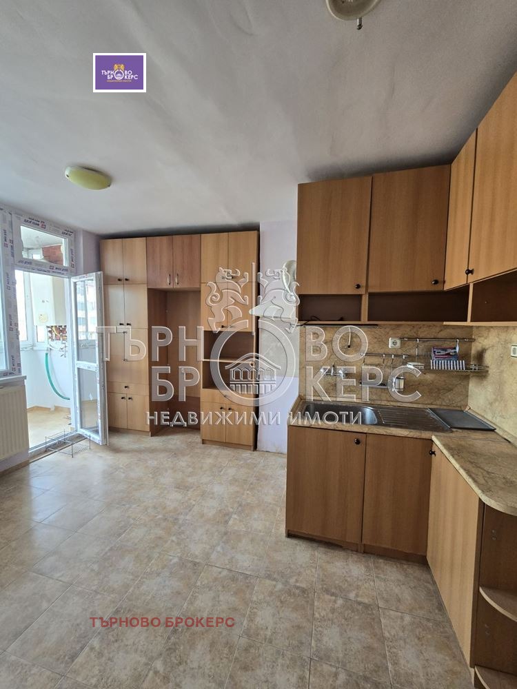 Продава 3-СТАЕН, гр. Велико Търново, Колю Фичето