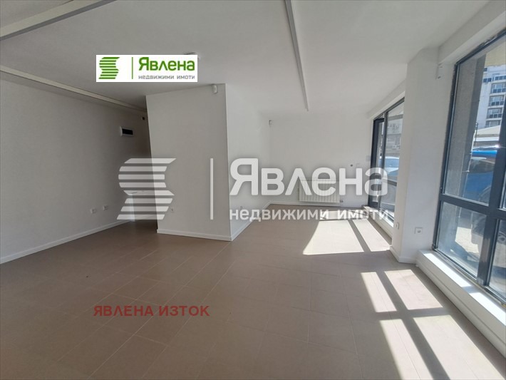 Na prodej  Kancelář Sofia , Mladost 4 , 64 m2 | 84839245