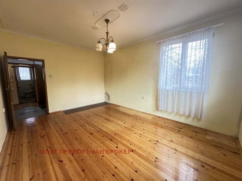 Продава ЕТАЖ ОТ КЪЩА, гр. София, Център, снимка 4 - Етаж от къща - 52291500