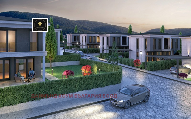 Till salu  Hus region Plovdiv , Markovo , 205 kvm | 45686380