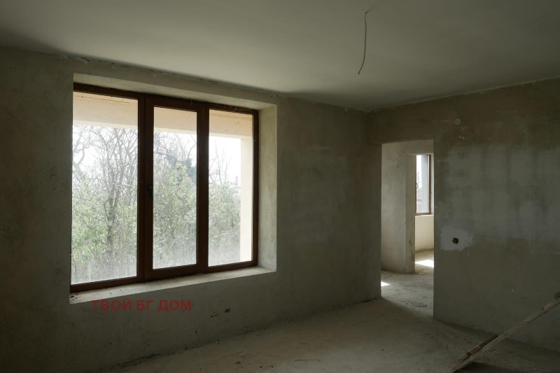 Продава КЪЩА, с. Подвис, област Бургас, снимка 8 - Къщи - 52276154