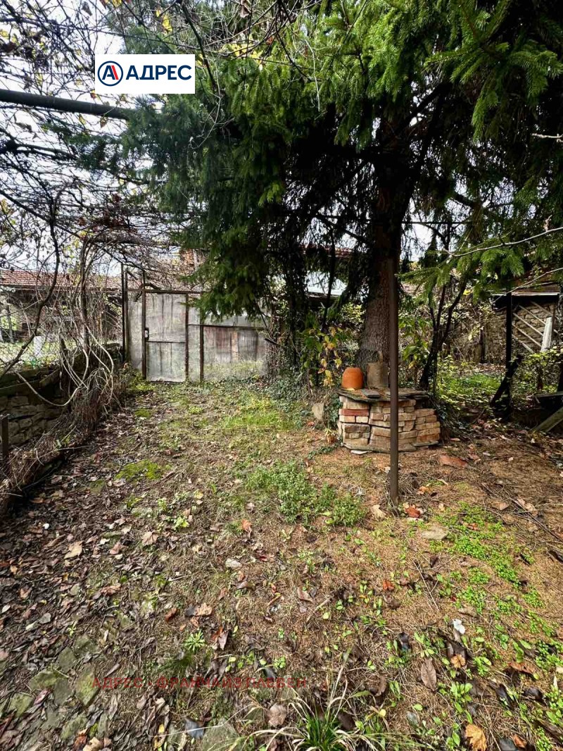 Продава КЪЩА, с. Врабево, област Ловеч, снимка 6 - Къщи - 52703609