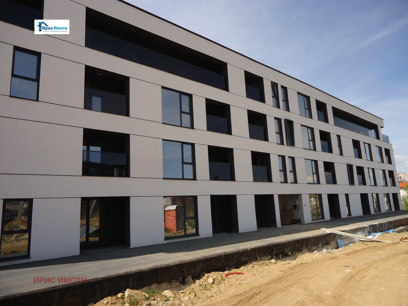 Продава 2-СТАЕН, гр. София, Малинова долина, снимка 2 - Апартаменти - 45615166
