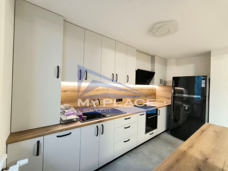 Продава 3-СТАЕН в град Шумен, Център - 97 кв.м / 180 000 € » 352 049.40 лв., МАЙ ПЛЕЙС