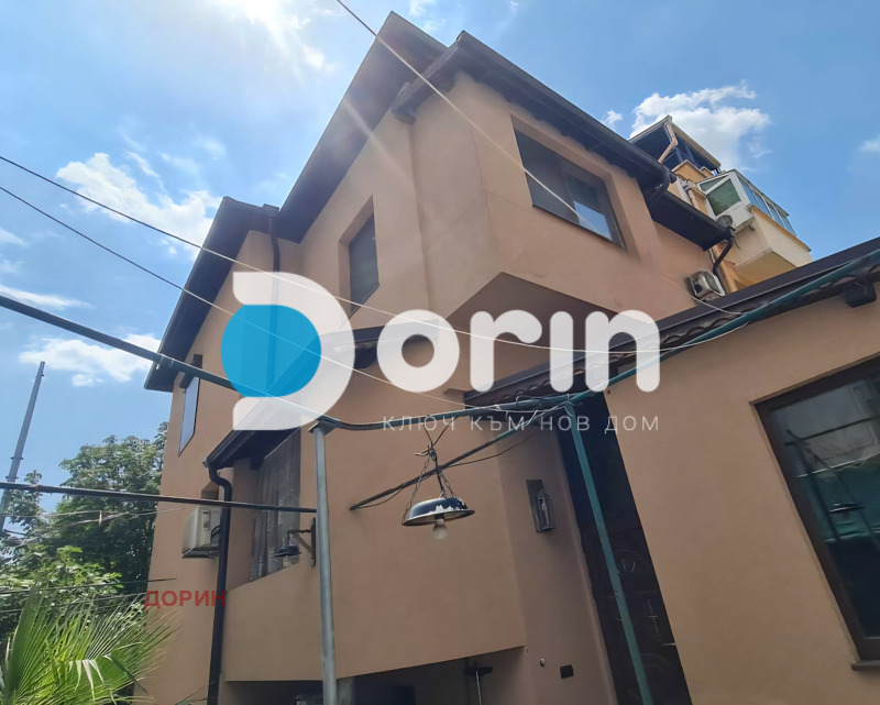Продава КЪЩА в град Пловдив, Център - 330 кв.м / 564 000 € » 1 103 088.12 лв., ДОРИН