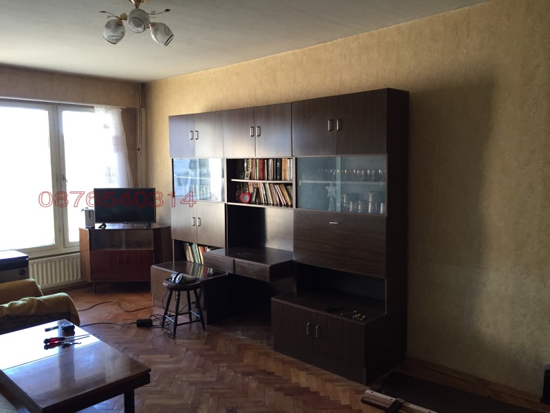 Продава 3-СТАЕН, гр. Дупница, област Кюстендил, снимка 2 - Апартаменти - 53521150