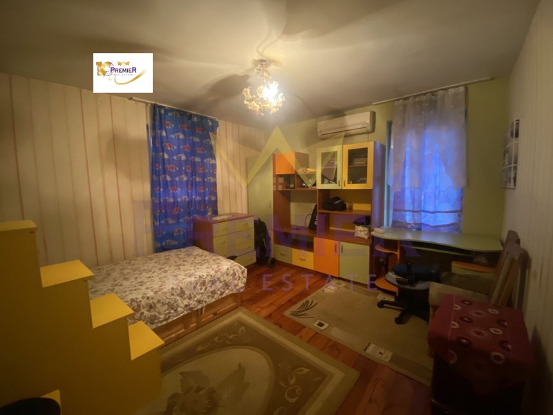 Продава  2-стаен град София , Център , 72 кв.м | 80382792 - изображение [3]