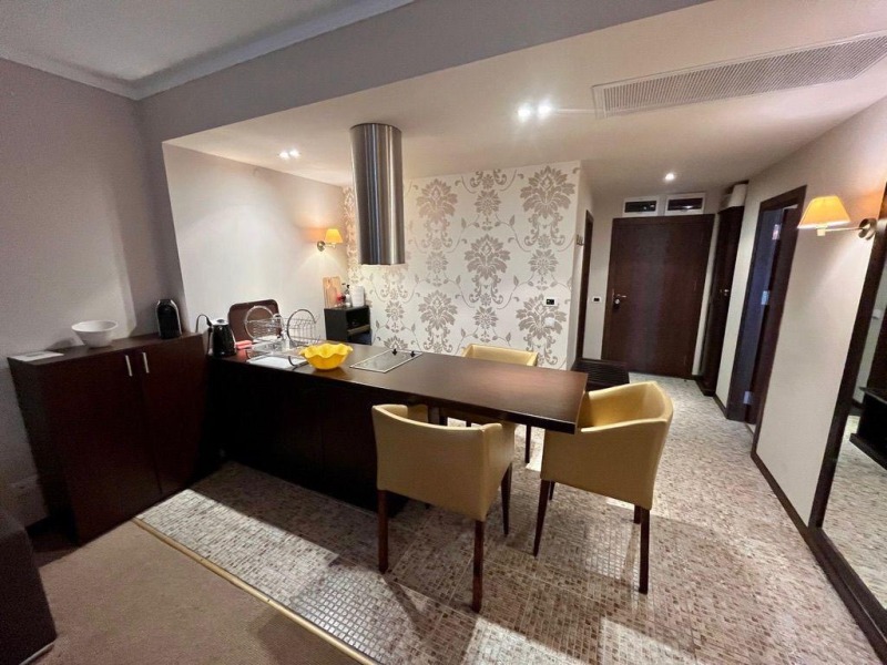 Zu verkaufen  1 Schlafzimmer region Burgas , k.k. Slantschew brjag , 73 qm | 48218402 - Bild [5]