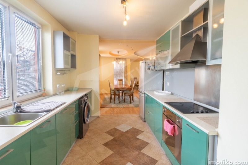 Eladó  3 hálószobás Sofia , Dianabad , 136 négyzetméter | 32684384 - kép [6]