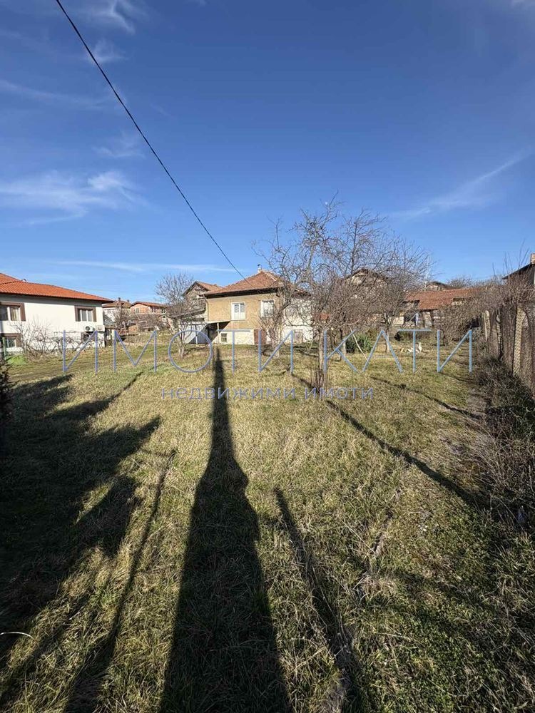 Продава КЪЩА, гр. Перник, Църква, снимка 2 - Къщи - 53918794