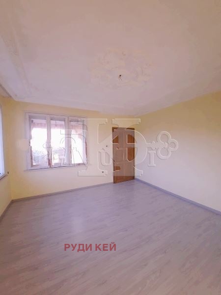 Продава КЪЩА, с. Генерал Киселово, област Варна, снимка 9 - Къщи - 54273627