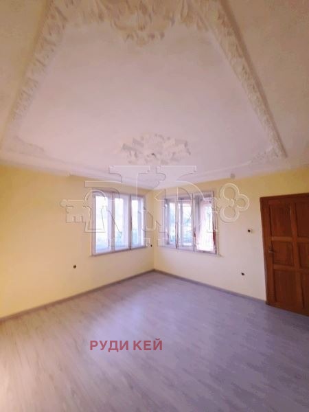 Продава КЪЩА, с. Генерал Киселово, област Варна, снимка 4 - Къщи - 54273627