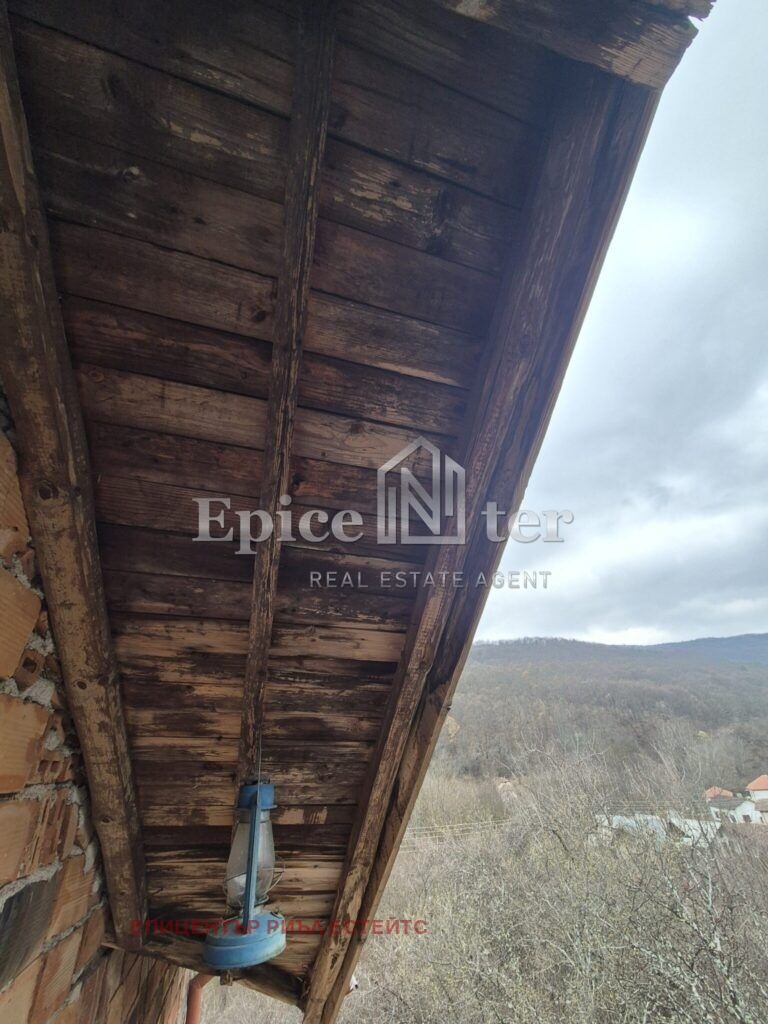 Продава ВИЛА, с. Ръжавец, област Перник, снимка 14 - Вили - 55499935