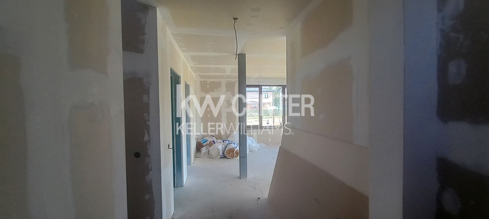 Продава КЪЩА, с. Гурмазово, област София област, снимка 8 - Къщи - 55947307