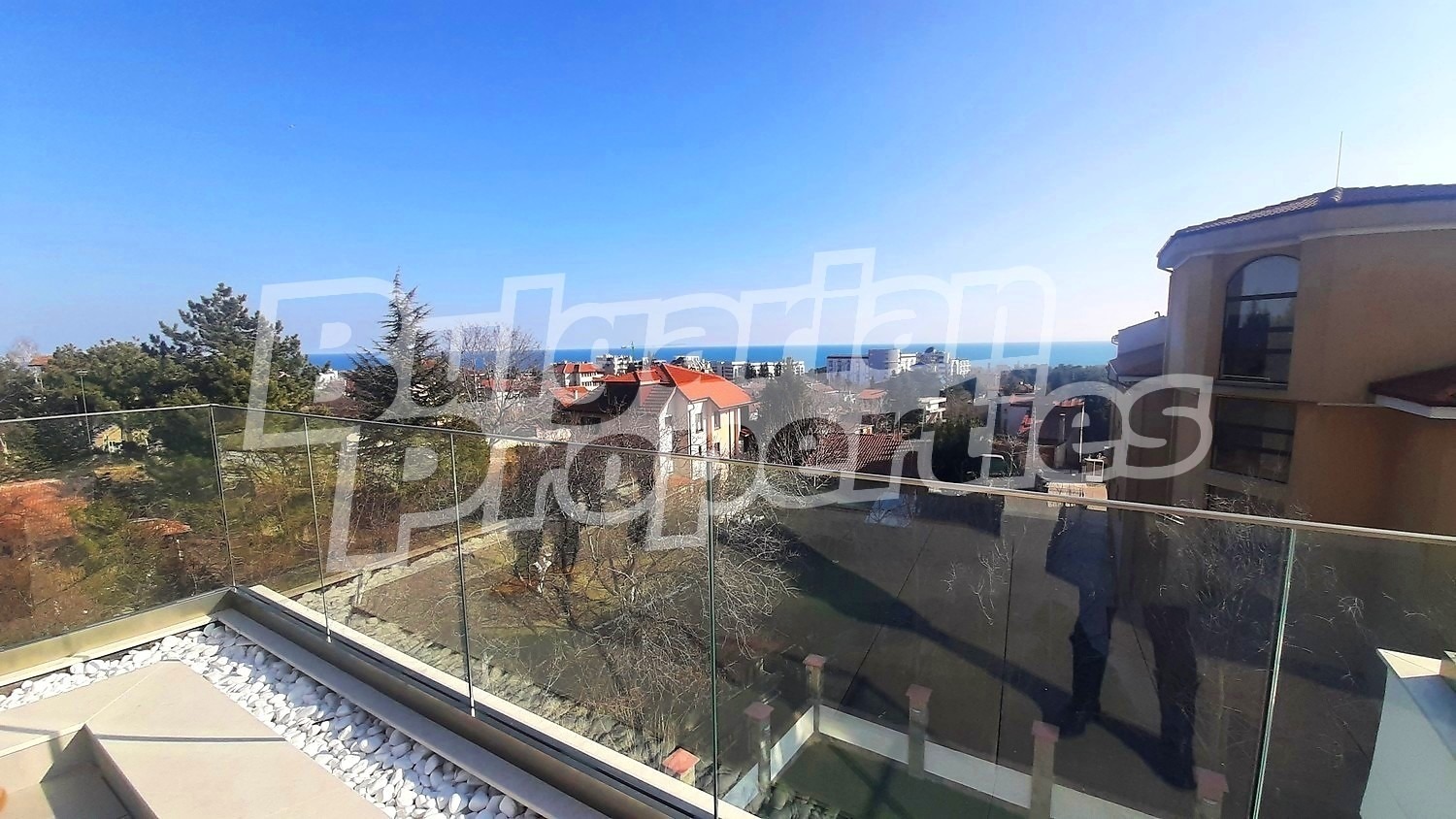 Продава ВИЛА, гр. Варна, м-т Горна Трака