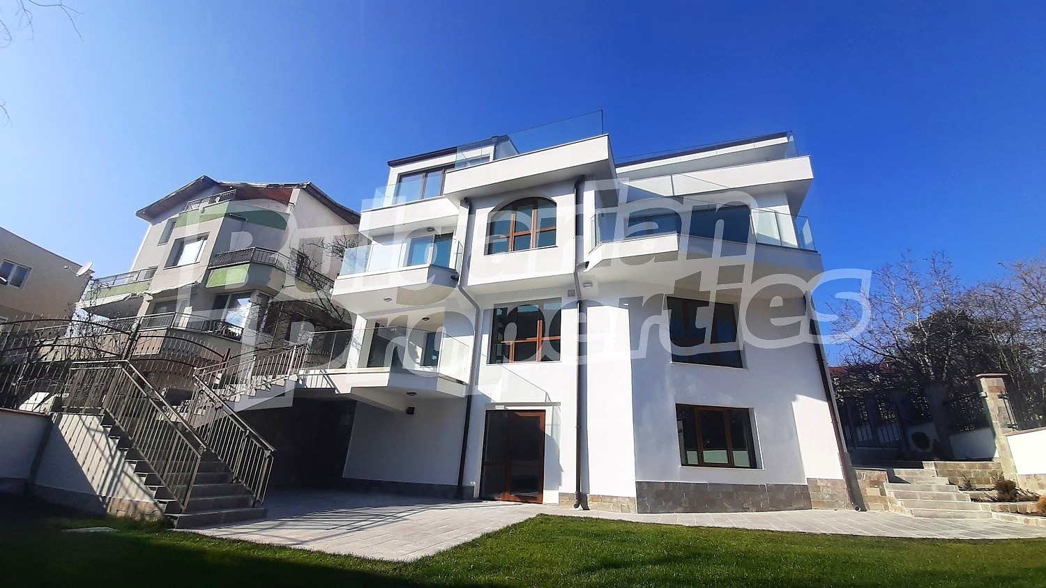 Продава ВИЛА, гр. Варна, м-т Горна Трака, снимка 4 - Вили - 56195220