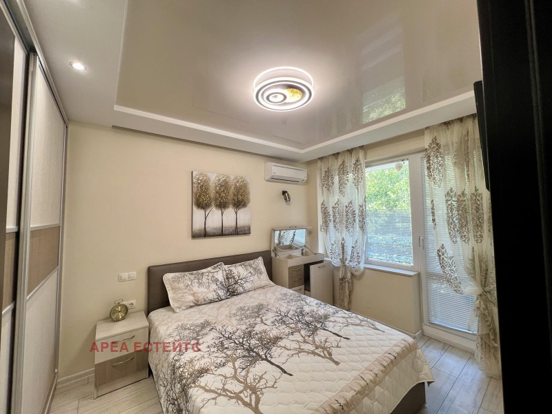 Продава  2-стаен град Бургас , Зорница , 60 кв.м | 68615653 - изображение [2]