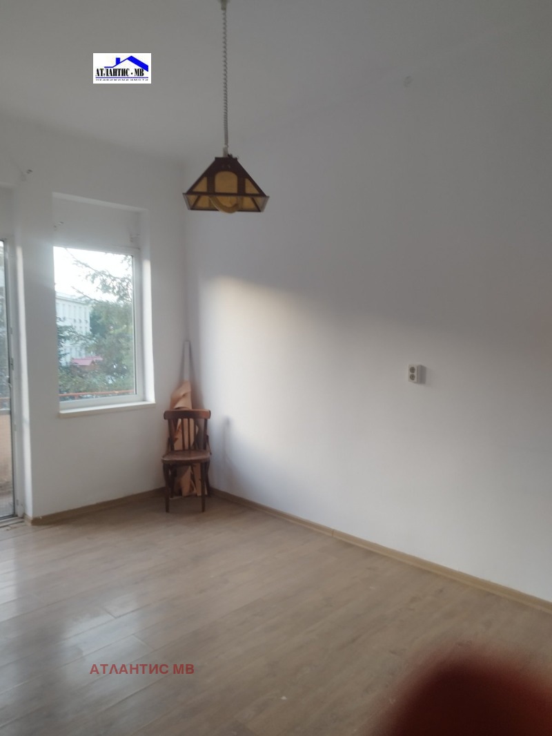 Продава  2-стаен град Силистра , Център , 60 кв.м | 50786691 - изображение [4]