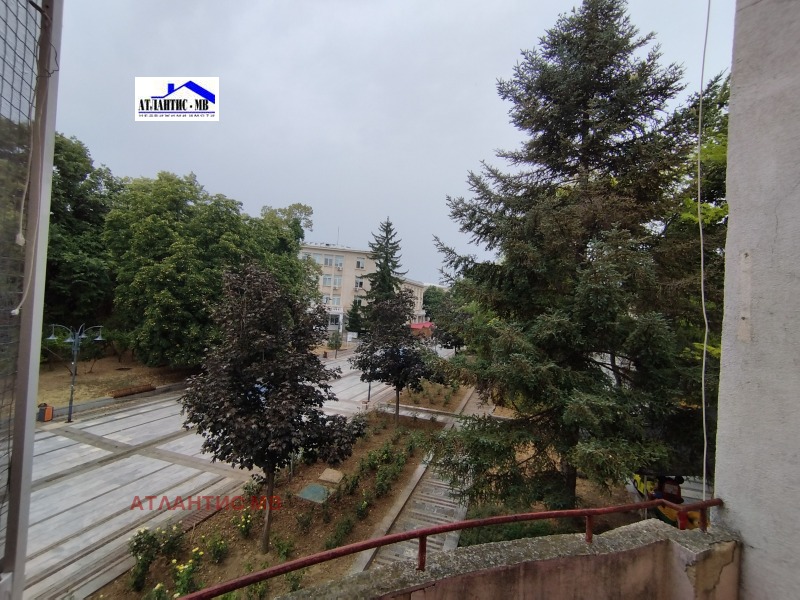 Продава  2-стаен град Силистра , Център , 60 кв.м | 50786691 - изображение [13]
