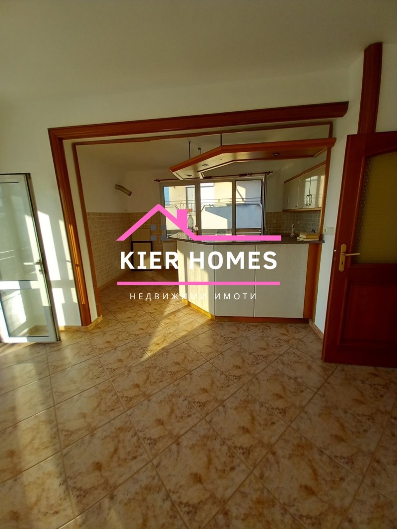 Продава ЕТАЖ ОТ КЪЩА, гр. Свиленград, област Хасково, снимка 3 - Етаж от къща - 52462938