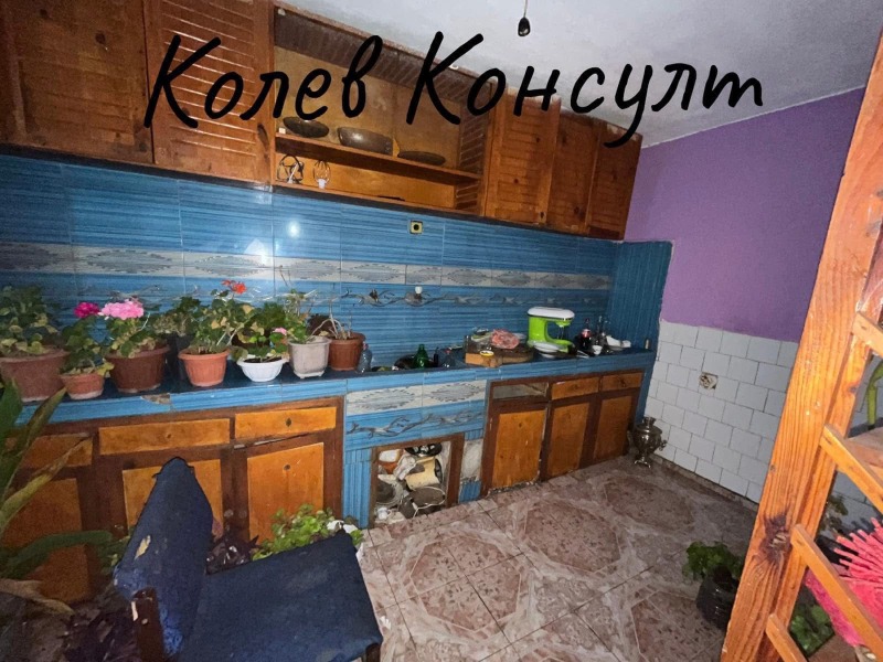 Продава КЪЩА, с. Навъсен, област Хасково, снимка 8 - Къщи - 52545601