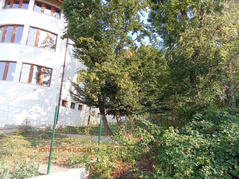 Te koop  Verhaallijn Sofia , Knjazjevo , 1090 m² | 85827135 - afbeelding [9]