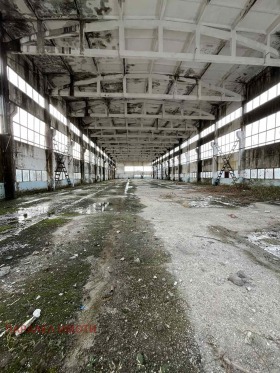 Продажба на промишлени помещения в област Пловдив - изображение 19 