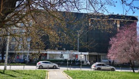 Обява Продава САМОСТОЯТЕЛНА СГРАДА,град Плевен, Идеален център