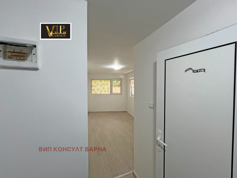 Te koop  Studio Varna , Pobeda , 46 m² | 56316441 - afbeelding [5]