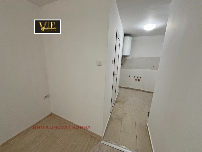 Te koop  Studio Varna , Pobeda , 46 m² | 56316441 - afbeelding [4]