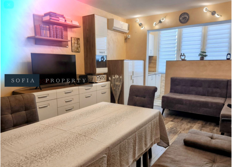 Na prodej  1 ložnice Sofia , Ljulin 5 , 50 m2 | 27971295