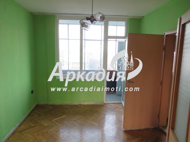 Продава  3-стаен град Пловдив , Въстанически , 107 кв.м | 37467585 - изображение [4]