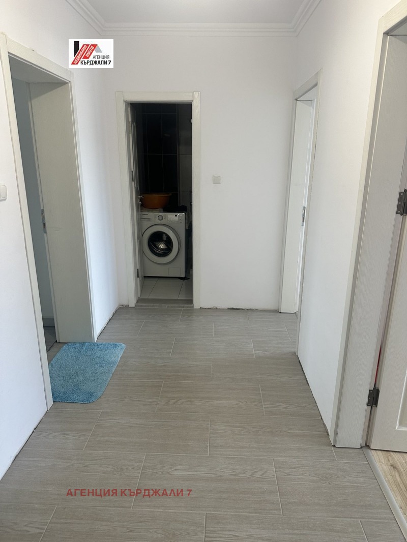 Te koop  2 slaapkamers Kardzjali , Vazrozjdentsi , 115 m² | 28500107 - afbeelding [12]