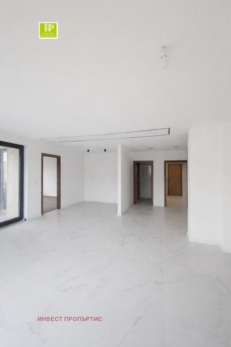 Продава 4-СТАЕН в град София, Борово - 177 кв.м / 430 000 € » 841 006.90 лв., ИНВЕСТ ПРОПЪРТИС