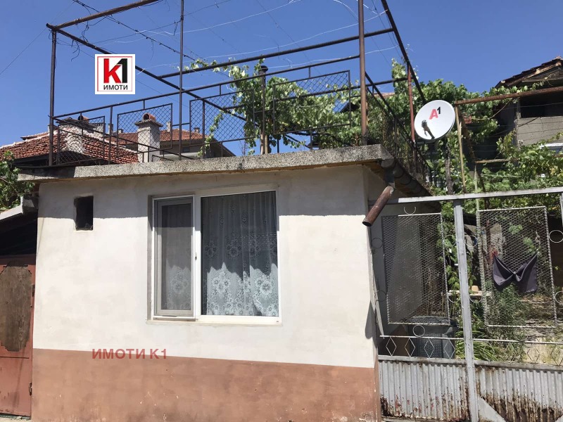 Продава КЪЩА в област Пазарджик, гр. Пещера - 45 кв.м / 25 564.59 € » 50 000 лв., ИМОТИ К1