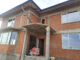 Продажба на имоти в с. Златитрап, област Пловдив - изображение 7 