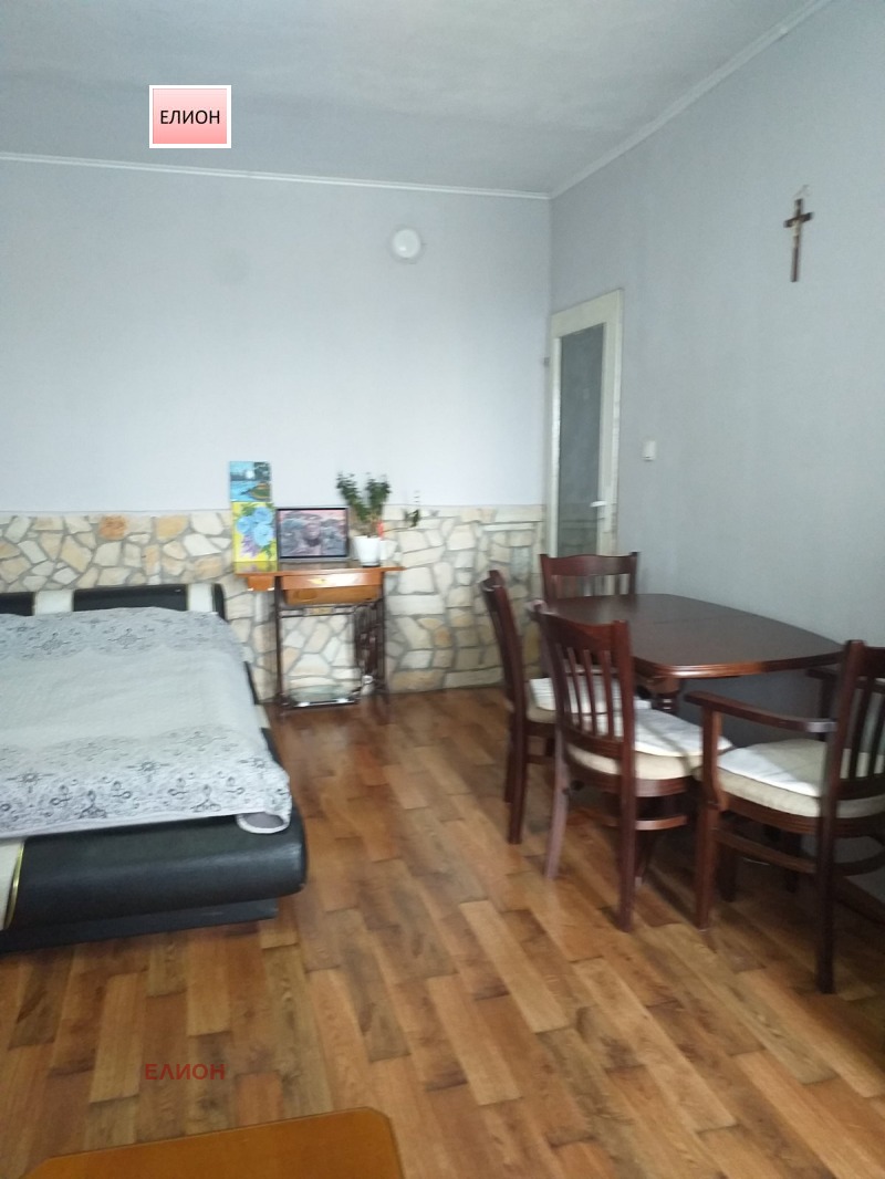 Te koop  1 slaapkamer regio Pernik , Radomir , 73 m² | 80584894