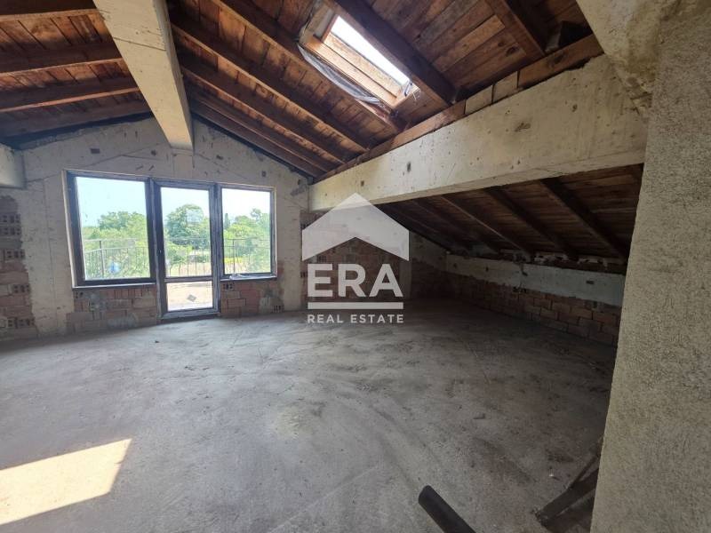 Продава  Къща област Варна , с. Равна гора , 245 кв.м | 57685227 - изображение [9]